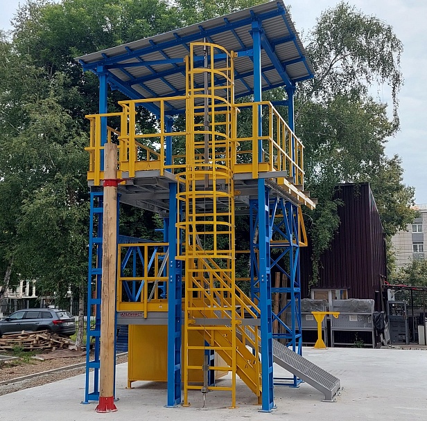 г. Ируктск. ГБПОУ "ИЭК" применяет учебно-тренировочный полигон "Альпинист-3-10" для совершенствования навыков и практической подготовки г. Ируктск. ГБПОУ "ИЭК" применяет учебно-тренировочный полигон "Альпинист-3-10" для совершенствования навыков и практической подготовки